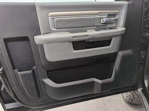 Used 2014 RAM 1500 Express image 13