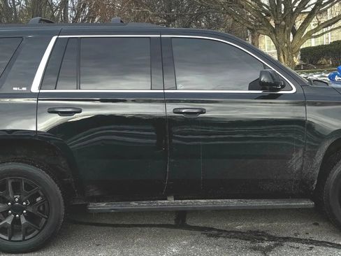 Used 2020 GMC Yukon SLE w/ SLE Value Package image 8