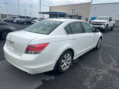 Used 2010 Honda Accord EX-L image 3