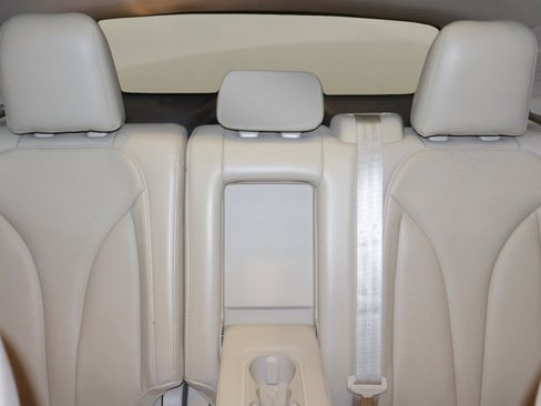 Used 2018 Lincoln MKC Reserve image 19