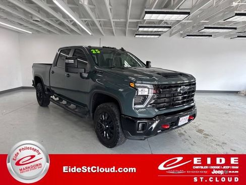 Used 2025 Chevrolet Silverado 3500 LT w/ Trail Boss Package AWD/4WD image 1
