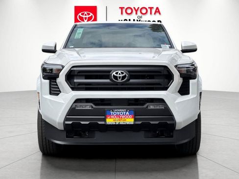 New 2026 Toyota Tacoma SR5 RWD image 8