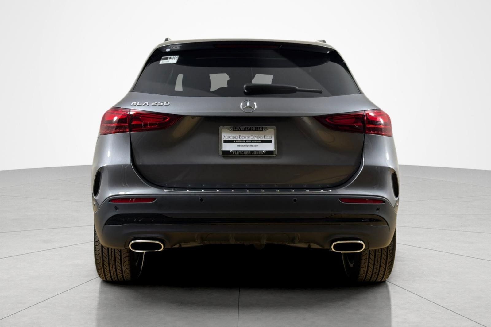 Used 2026 Mercedes-Benz GLA 250 image 4