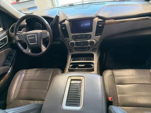 Used 2016 GMC Yukon Denali AWD/4WD image 21