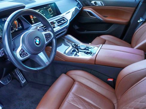 Used 2023 BMW X6 xDrive40i w/ M Sport Package image 9