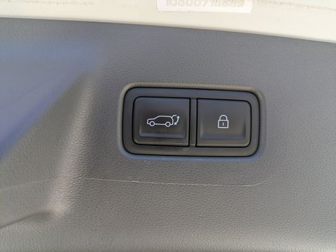 Used 2024 Hyundai Santa Fe Limited AWD/4WD image 11