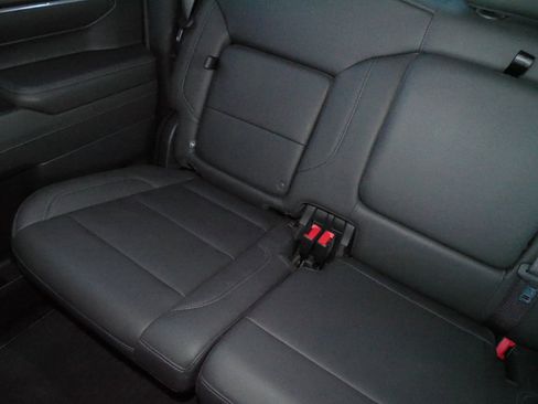 Used 2023 GMC Sierra 1500 SLT w/ SLT Premium Plus Package image 12