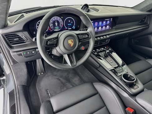 Used 2026 Porsche 911 Carrera GTS RWD image 4