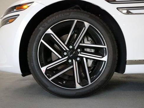 New 2026 Genesis G80 2.5T Advanced image 8
