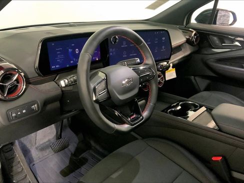 Used 2025 Chevrolet Blazer EV RS AWD/4WD image 15