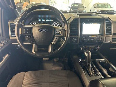 Used 2017 Ford F150 XLT w/ Equipment Group 302A Luxury AWD/4WD image 22