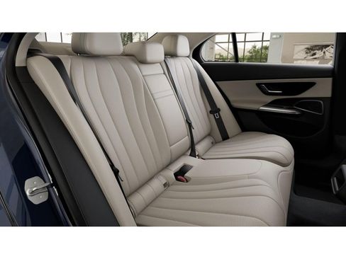 New 2026 Mercedes-Benz E 350 Sedan image 5