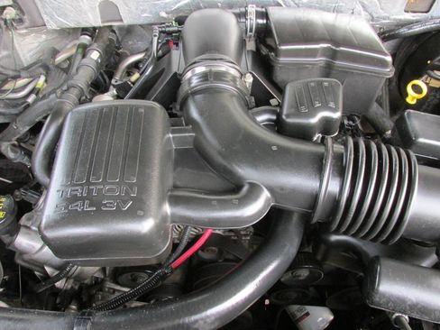 Used 2014 Ford Expedition EL Limited image 30