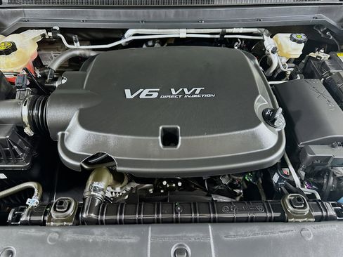 Used 2022 GMC Canyon Denali image 31