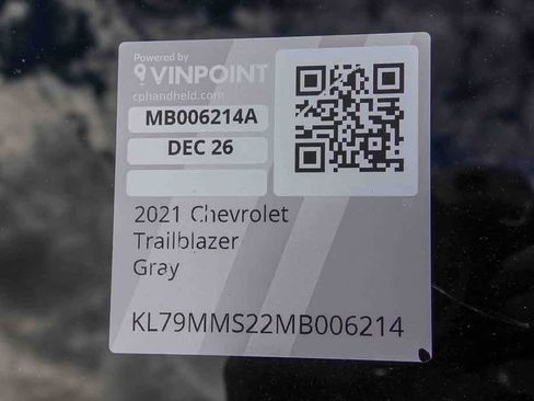 Used 2021 Chevrolet TrailBlazer LS image 28