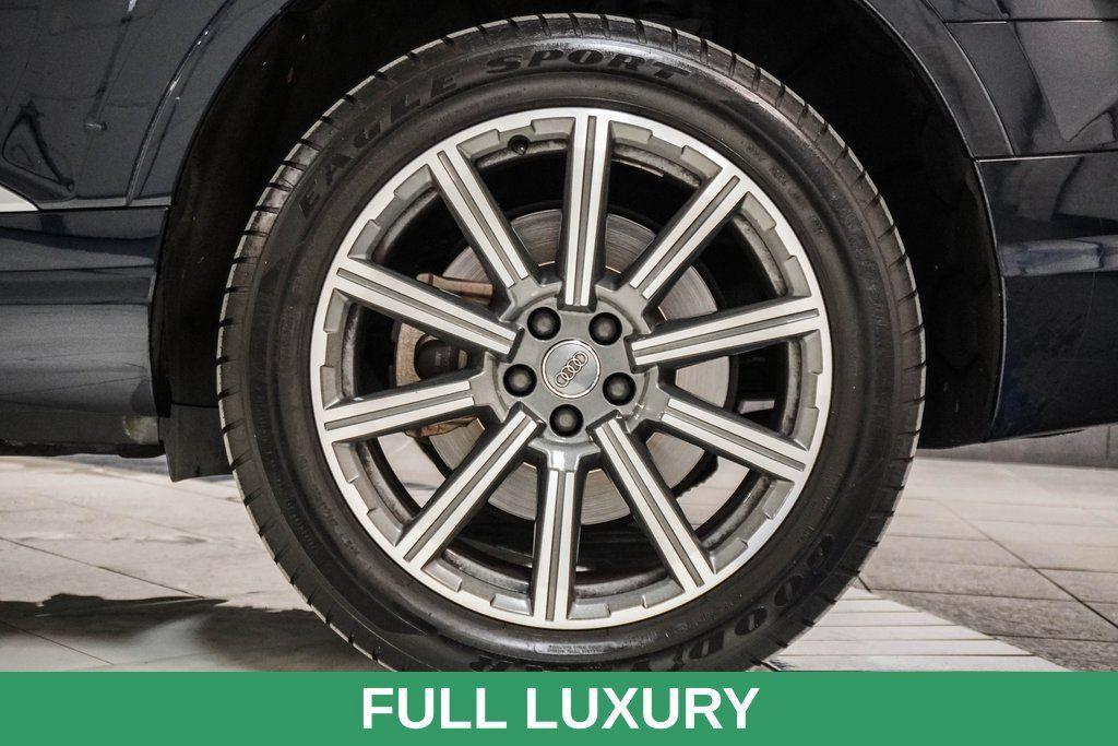 Used 2018 Audi Q7 3.0T Premium Plus w/ Premium Plus Package AWD/4WD image 11
