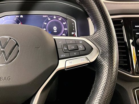 Used 2020 Volkswagen Atlas Cross Sport SEL R-Line image 23