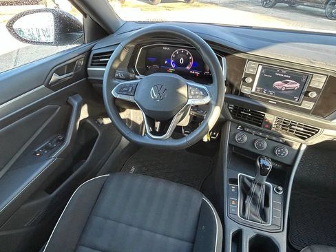 Used 2024 Volkswagen Jetta Sport FWD image 9