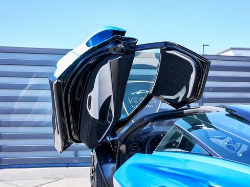 Used 2021 McLaren 765LT image 30