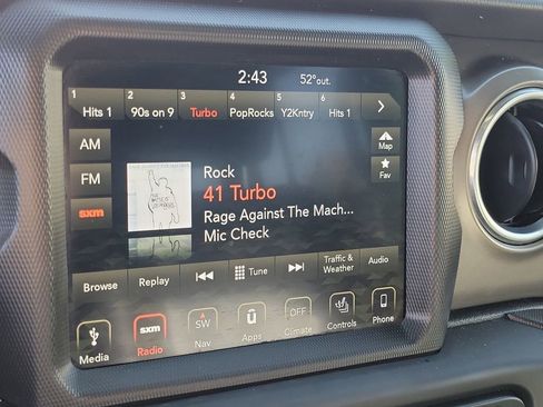 Used 2018 Jeep Wrangler Unlimited Rubicon image 23