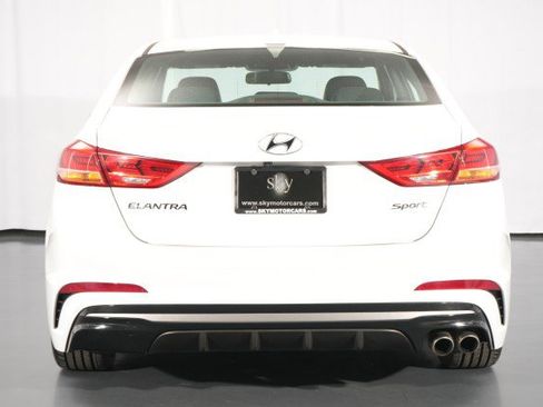 Used 2018 Hyundai Elantra Sport w/ Cargo Package FWD image 13