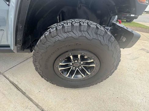 Used 2024 Jeep Wrangler Unlimited Rubicon AWD/4WD image 30