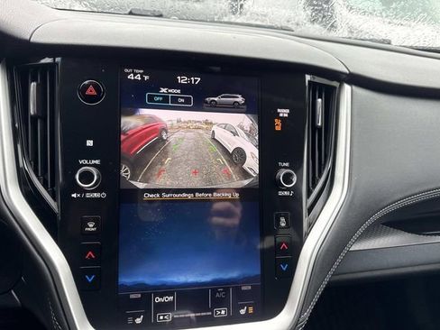 Used 2021 Subaru Outback Premium image 30