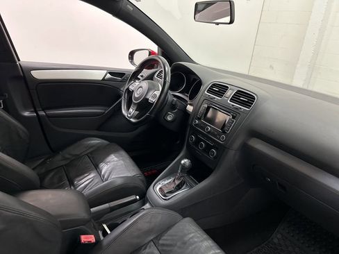 Used 2012 Volkswagen GTI 4-Door FWD image 44
