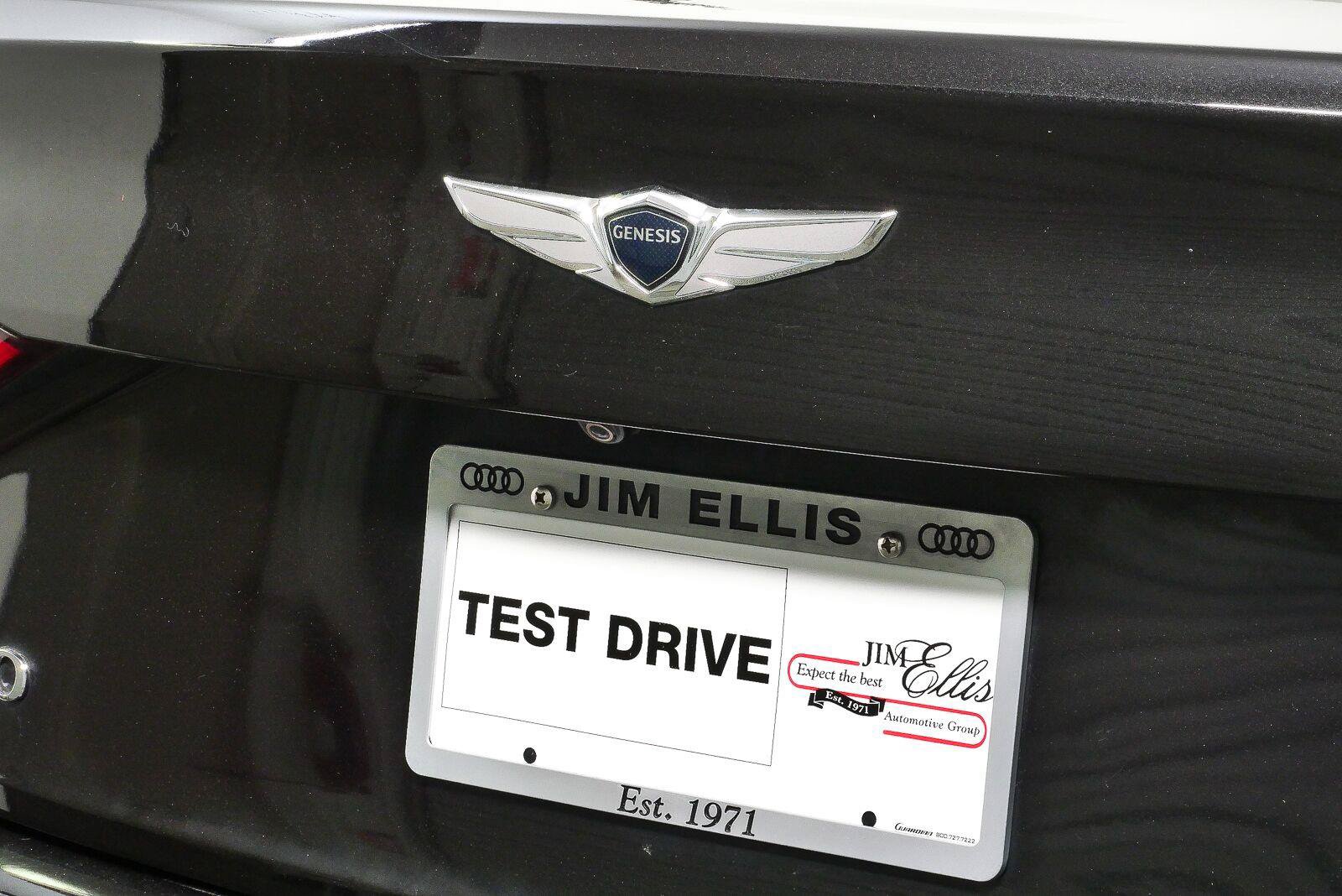 Used 2018 Genesis G80 3.8 RWD image 32