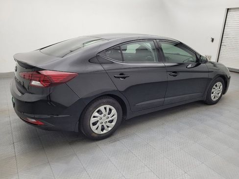 Used 2020 Hyundai Elantra SE w/ Cargo Package (C1) FWD image 10