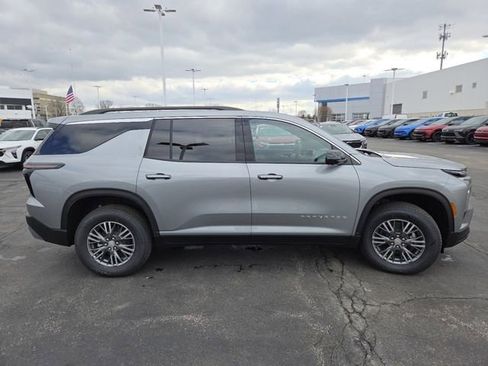 New 2026 Chevrolet Traverse LT w/ Driver Confidence Package image 19