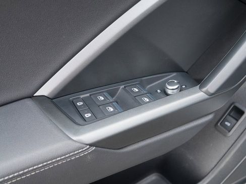 Used 2021 Audi Q3 2.0T Premium Plus w/ Premium Plus Package image 16