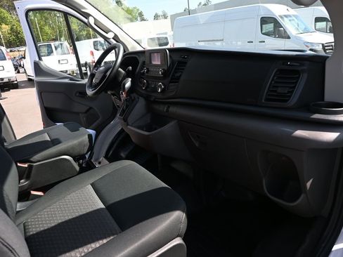 Used 2025 Ford Transit 250 Low Roof w/ Exterior Upgrade Package image 19