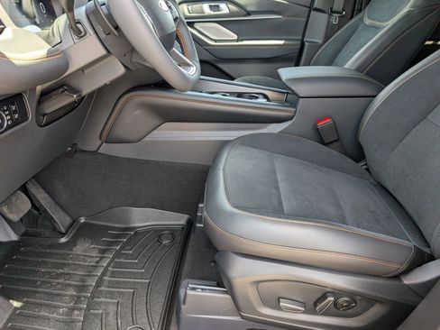 New 2026 Ford Explorer Tremor AWD/4WD image 15
