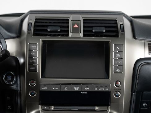 Used 2021 Lexus GX 460 Premium w/ Premium Package image 37