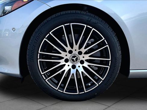 Certified 2025 Mercedes-Benz C 300 Sedan image 11