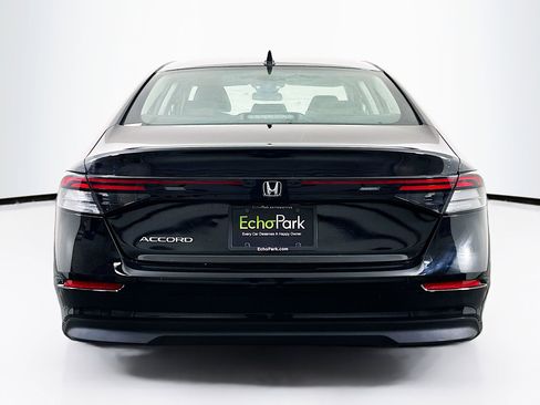 Used 2024 Honda Accord EX image 7