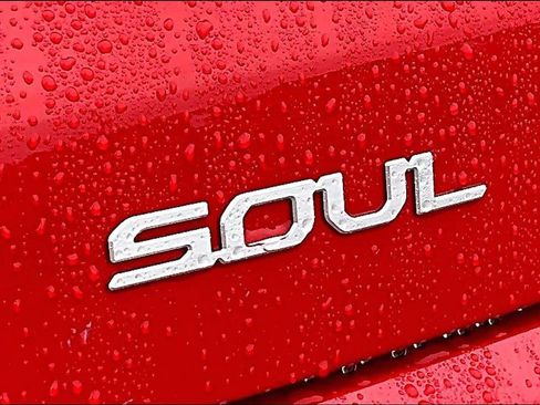 Used 2025 Kia Soul LX w/ LX Technology Package image 9