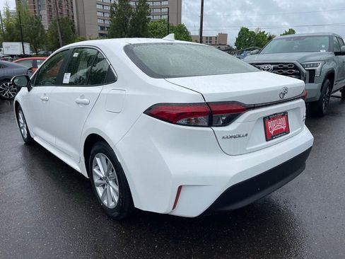 New 2026 Toyota Corolla XLE FWD image 6