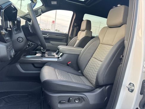 New 2026 Chevrolet Silverado 1500 ZR2 AWD/4WD image 18