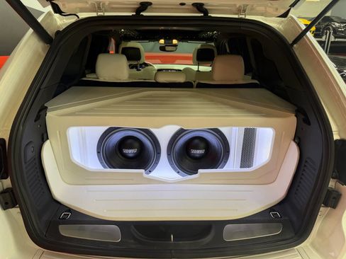 Used 2018 Jeep Grand Cherokee Trackhawk image 35