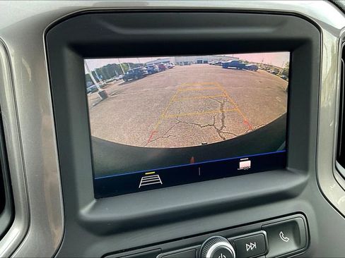 Used 2020 Chevrolet Silverado 1500 Custom Trail Boss w/ Custom Convenience Package image 21