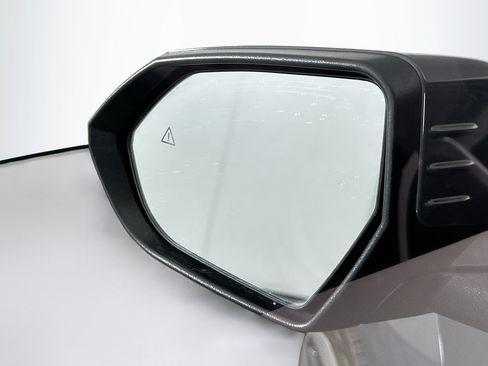 Used 2024 Hyundai Kona SEL FWD image 16