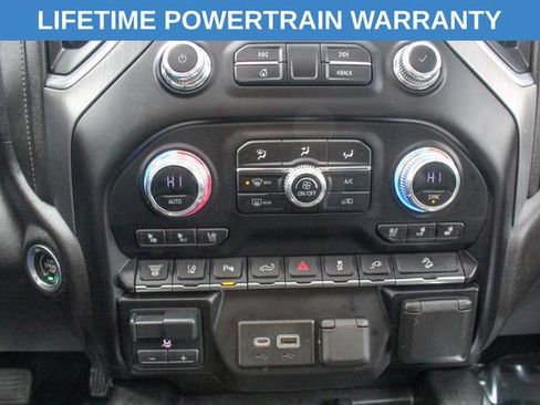 Used 2023 GMC Sierra 3500 Denali AWD/4WD image 23