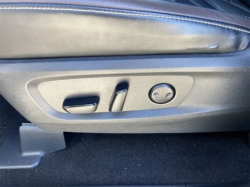 Certified 2023 Nissan Pathfinder Platinum w/ Lighting Package (N92) image 24