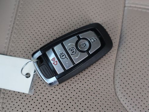 Used 2024 Ford Expedition Max Limited image 43