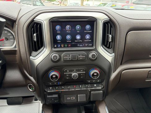 Used 2021 Chevrolet Silverado 3500 LTZ w/ LTZ Premium Package AWD/4WD image 14
