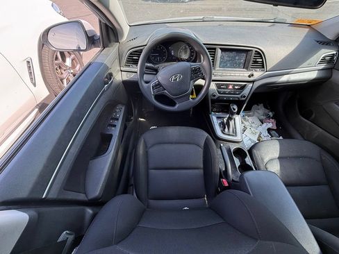 Used 2018 Hyundai Elantra SEL FWD image 6