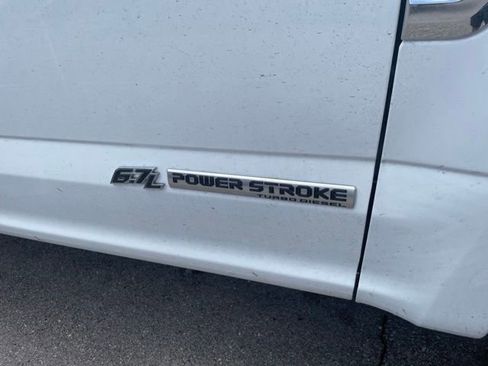 Used 2022 Ford F250 Lariat w/ Lariat Value Package AWD/4WD image 8