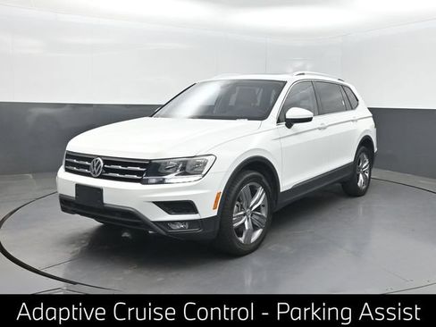 Used 2021 Volkswagen Tiguan SEL AWD/4WD image 1
